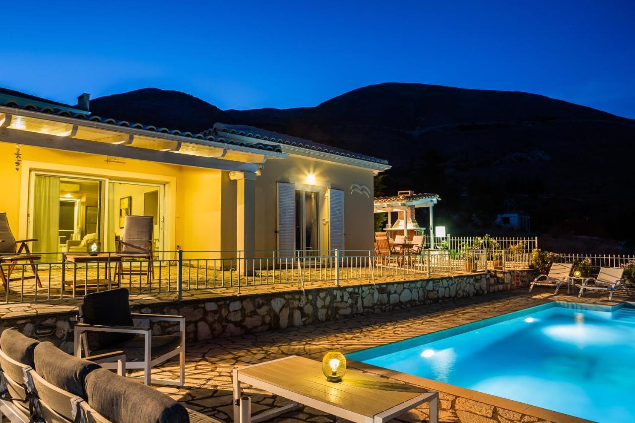 Villa Irida Agia Efimia Exterior foto